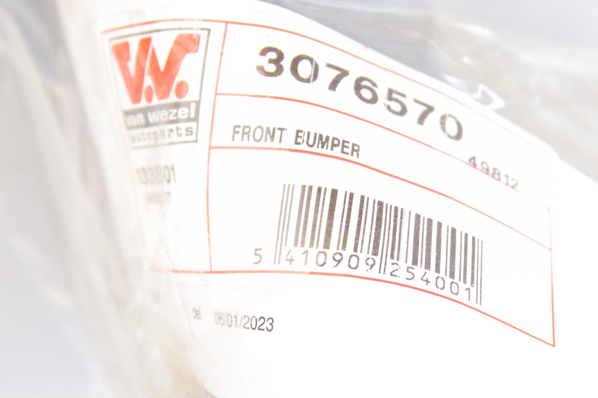 3076570 VAN WEZEL